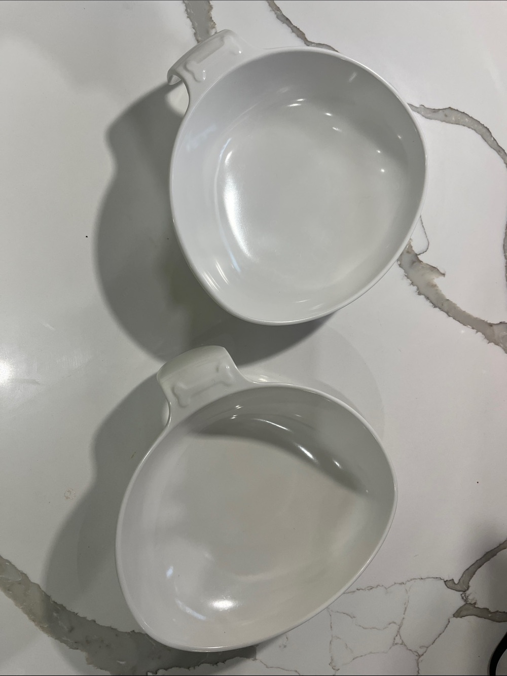 Adaptive White bowls (Set of 2)